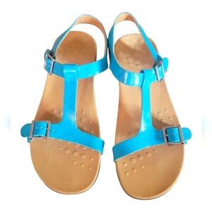 Vionic Women's Adriane Turquouse/Blue T-Strap Patent Buckle  Sandals Sz 9